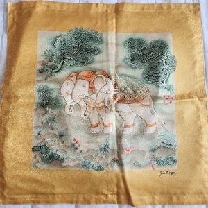 Jim Thompson Thai White Elephant Silk Pillowcases 18x18 Set Of 2